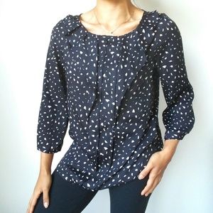 Loft B&W ruffled 3/4 length sleeve blouse size M